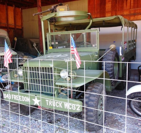 A Collection of Old Military Vehicles (Photo Diary)